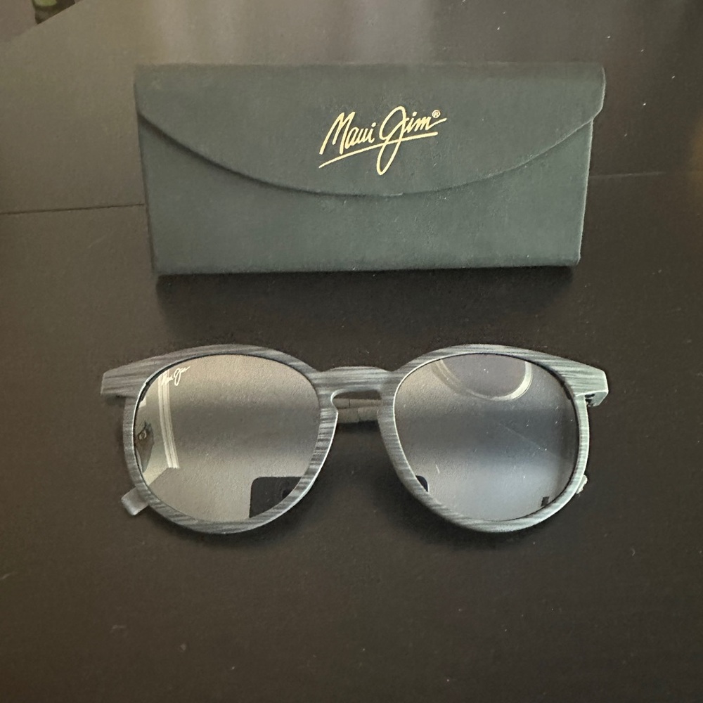 Maui Jim Black Textured Sunglasses